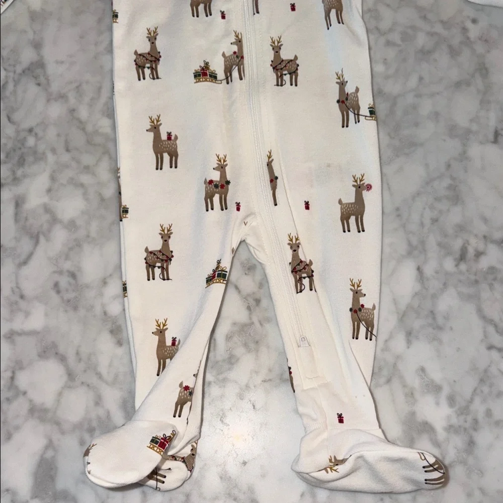 Petit Lem Cream Reindeer Print Footie